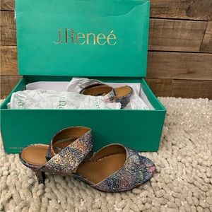 Brand new in box J.Renee metallic heels size 7